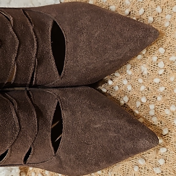 Steve Madden Bootie - Picture 3 of 16